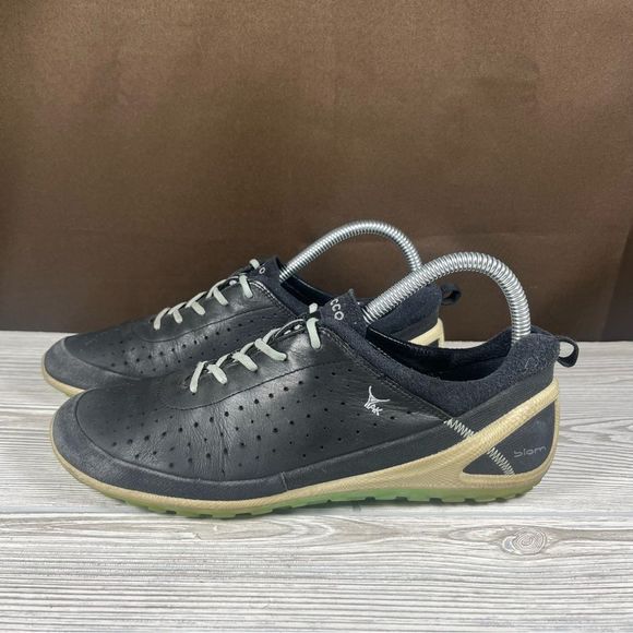 ECCO Biome Lite Black Yak Leather Cross Training Sneaker Shoe EU38 Womens 7 - Picture 3 of 9